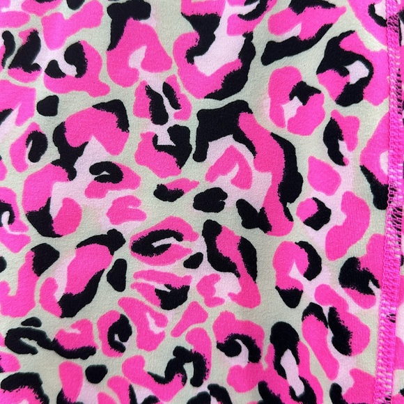 Lilly Pulitzer Luxletic Weekender High Rise Leggings Pink Topaz Medium - Picture 2 of 11